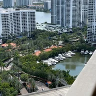 Apartamento a la venta en 19355 Turnberry Way # 27F, Aventura FL 33180