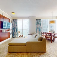 Apartamento a la venta en 18001 Collins Ave # 2415, Sunny Isles Beach FL 33160