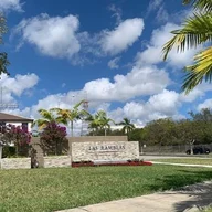 Casa a la renta en 372 NE 208th Ter # 372, Miami FL 33179