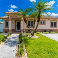 Casa a la venta en 1304 SE 6th St, Homestead FL 33033