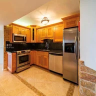 Apartamento a la venta en 3304 Virginia St # 6D, Miami FL 33133