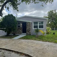 Casa a la renta en 12425 NW 2nd Ave, North Miami FL 33168