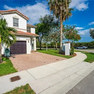 Casa a la renta en 7807 NW 110th Ave, Doral FL 33178