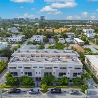 Casa a la venta en 835 NE 17th Ter # 9, Fort Lauderdale FL 33304