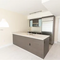 Apartamento a la renta en 500 Brickell Ave # 3908, Miami FL 33131