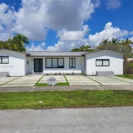 Casa a la renta en 4902 SW 87th Pl, Miami FL 33165