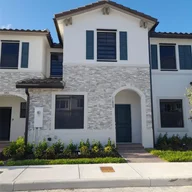 Casa a la venta en 11809 SW 245th Ter, Miami FL 33032