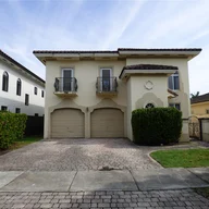 Casa a la venta en 15649 SW 13th Ter, Miami FL 33194