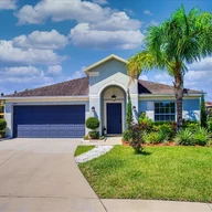 Casa a la venta en 2213 Grantham Ave, Davenport FL 33837