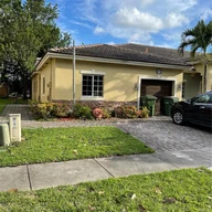 Casa a la venta en 3252 NE 11th Dr, Homestead FL 33033