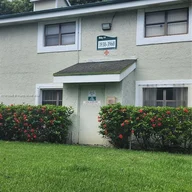 Casa a la venta en 4098 N Pine Island Rd # 100, Sunrise FL 33351