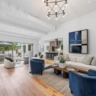 Casa a la venta en 5956 Pine Tree Dr, Miami Beach FL 33140