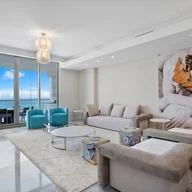 Apartamento a la venta en 17901 Collins Avenue # 902, Sunny Isles Beach FL 33160