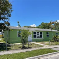 Casa a la venta en 1100 W 31 St, Riviera Beach FL 33404