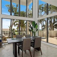 Apartamento a la venta en 6345 Collins Ave, Miami Beach FL 33141