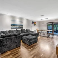 Casa a la renta en 13033 SW 95th Ave # 1, Miami FL 33176