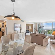 Apartamento a la venta en 100 Bayview Dr # 1922, Sunny Isles Beach FL 33160