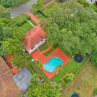 Casa a la venta en 965 NE 130th St, North Miami FL 33161