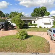 Casa a la venta en 7813 Alhambra Blvd, Miramar FL 33023