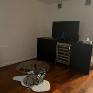 Apartamento a la venta en 1560 Pennsylvania Ave # 213, Miami Beach FL 33139