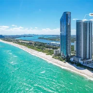 Apartamento a la venta en 15811 Collins Ave # 503, Sunny Isles Beach FL 33160