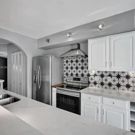 Apartamento a la venta en 1101 River Reach Dr # 109, Fort Lauderdale FL 33315