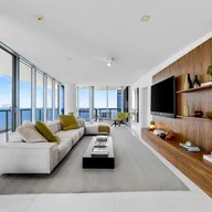 Apartamento a la venta en 17121 Collins Ave # 3408, Sunny Isles Beach FL 33160