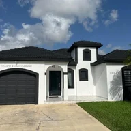 Casa a la venta en 18022 SW 138th Ct, Miami FL 33177