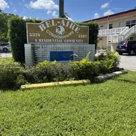 Apartamento a la venta en 5387 SW 40th Ave # 103, Dania Beach FL 33314