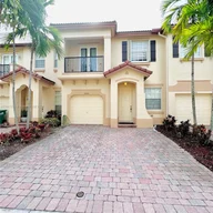 Casa a la renta en 13335 SW 128th Psge, Miami FL 33186