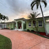 Casa a la venta en 1720 SW 92nd Ct, Miami FL 33165