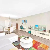 Apartamento a la venta en 3801 S Ocean Dr # 9W, Hollywood FL 33019