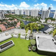Apartamento a la venta en 1000 W Island Blvd, Aventura FL 33160