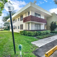 Apartamento a la venta en 3200 N Course Ln # 216, Pompano Beach FL 33069