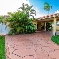 Casa a la venta en 2810 SW 114th Ave, Miami FL 33165