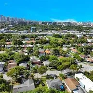 Casa a la venta en 75 NW 41st St, Miami FL 33127