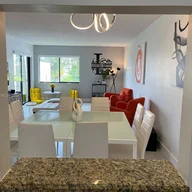 Apartamento a la venta en 153 Lakeview Dr # 201, Weston FL 33326