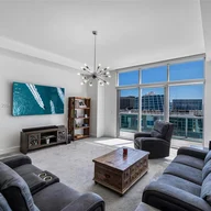 Apartamento a la venta en 201 Aqua Ave, Miami Beach FL 33141