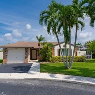 Casa a la venta en 671 Green River Ln, Davie FL 33325