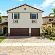 Casa a la venta en 551 SE 35th Ave, Homestead FL 33033