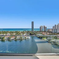 Apartamento a la venta en 19707 Turnberry Way # 21E, Aventura FL 33180