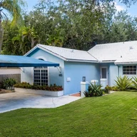 Casa a la renta en 4183 Pamona Ave, Miami FL 33133