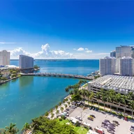 Apartamento a la venta en 495 Brickell Ave # 1807, Miami FL 33131