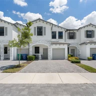 Casa a la venta en 28711 SW 133rd Pl # 28711, Homestead FL 33033