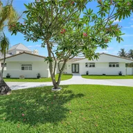 Casa a la venta en 6485 SW 52nd St, Miami FL 33155