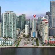 Apartamento a la venta en 1200 Brickell Bay Dr # 3814, Miami FL 33131