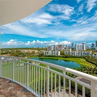 Apartamento a la venta en 1755 E Hallandale Beach Blvd # 1706E, Hallandale Beach FL 33009