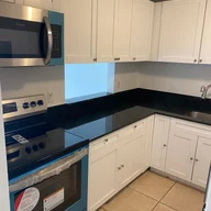 Apartamento a la renta en 5122 NW 79th Ave # 303, Doral FL 33166