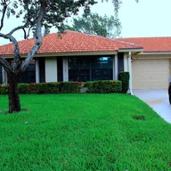 Apartamento a la venta en 4510 Nutmeg Tree Ln # A, Boynton Beach FL 33436