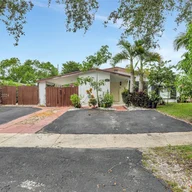 Casa a la venta en 630 SW 31st Ave, Fort Lauderdale FL 33312